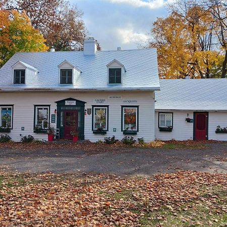 Auberge Les Blancs Moutons Saint-Laurent-de-l'ile d'Orleans Ngoại thất bức ảnh